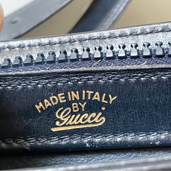 Gucci navy blue suede and leather vintage shoulder bag rare - Picture 12 of 12